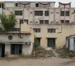 வளாகம் விற்பனைக்கு
