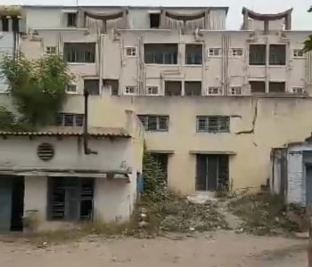 வளாகம் விற்பனைக்கு