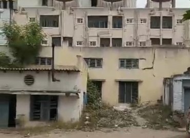 வளாகம் விற்பனைக்கு